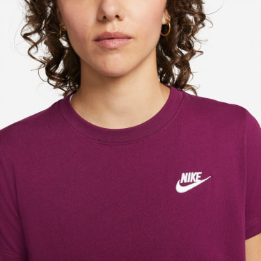 Sportswear Club T-Shirt