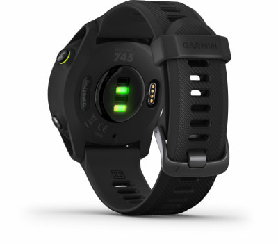 Garmin Forerunner 745 GPS-es futó okosóra