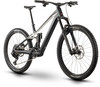 Schwarzes E-Bike mit Federung und breiten Reifen.