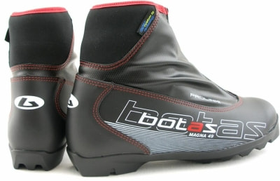 Botas Magna 49 boty na běžky