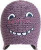 Lila Strickmütze mit Monstermotiv und lächelndem Gesicht.