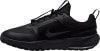 Schwarzer Nike Shield Laufschuh mit Schnellverschluss und reflektierenden Details.
