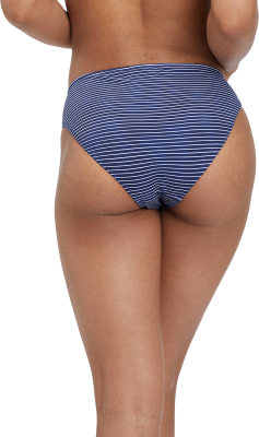 Firefly M&MC Melly, bikiny