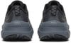 Zwei schwarz-graue Laufschuhe mit der Aufschrift MAX CUSHION auf der Ferse.