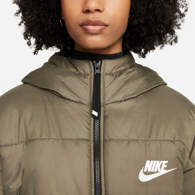 Nike Nike Nike Sportswear Therma-FIT Classic, dámska bunda