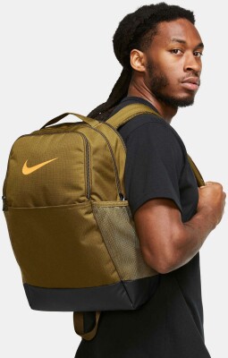 Nike Brasilia M 9.5 (24L) hátizsák