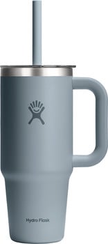 Graue Hydro Flask Tasse mit Strohhalm und Logo.