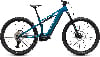 Blau-schwarzes Mountain-E-Bike mit Federung auf weißem Hintergrund.