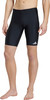 Ein Mann in schwarzer Badehose mit Adidas-Logo auf dem rechten Bein.