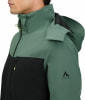 Grüne Herrenjacke mit schwarzen Einsätzen und McKinley-Logo am Ärmel.