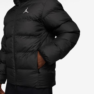 Nike Jordan Brooklyn Pufferjacke mit Kapuze