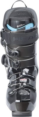 Schwarzer Skischuh mit verstellbaren Schnallen und einem Schnellspannsystem. Schwarzer Skischuh mit verstellbaren Schnallen und einem Schnellspannsystem.