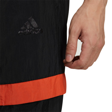 New Authentic Trainingshose