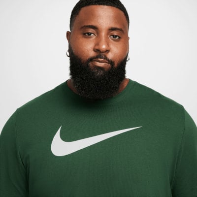 Nike Sportswear Swoosh T-Shirt Nike Sportswear Swoosh T-Shirt