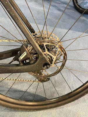 Hinterrad eines Mountainbikes mit Scheibenbremse und Kassette. Hinterrad eines Mountainbikes mit Scheibenbremse und Kassette.