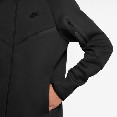 Nike Tech Kapuzenjacke