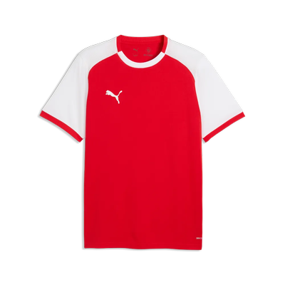 Rotes Puma-Trikot mit weißen Ärmeln und Markenlogo. Rotes Puma-Trikot mit weißen Ärmeln und Markenlogo.