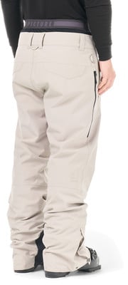 Skihose mit Markenlogo auf dem Bund, Reißverschlüssen und Taschen. Skihose mit Markenlogo auf dem Bund, Reißverschlüssen und Taschen.