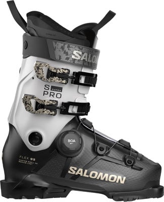 Salomon S/Pro Supra Skischuh mit BOA-System für präzise Anpassung. Salomon S/Pro Supra Skischuh mit BOA-System für präzise Anpassung.
