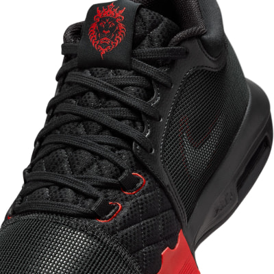 Nike LeBron Witness 8 férfi kosárlabdacipő
