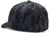 Schwarze Kappe mit Camouflage-Muster und feinem Gitter.