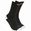 Schwarze Socken mit weißen Spitzen und Logo oben.