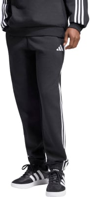 Schwarze Adidas Trainingshose mit weißen Streifen und Logo auf dem Oberschenkel.