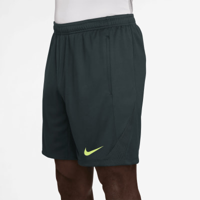 Nike Strike Dri-FIT Fußballshorts Nike Strike Dri-FIT Fußballshorts