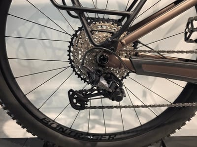Detail der hinteren Schaltung und Kassette eines Mountainbikes. Detail der hinteren Schaltung und Kassette eines Mountainbikes.