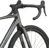 Detail des vorderen Teils eines dunkelgrauen Scott Gravelbikes.