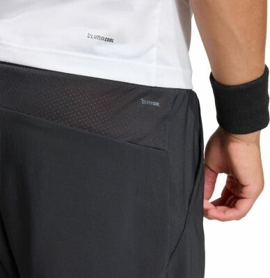 adidas CLUB 2IN1 SHORT Tennisshorts mit Innentight adidas CLUB 2IN1 SHORT Tennisshorts mit Innentight