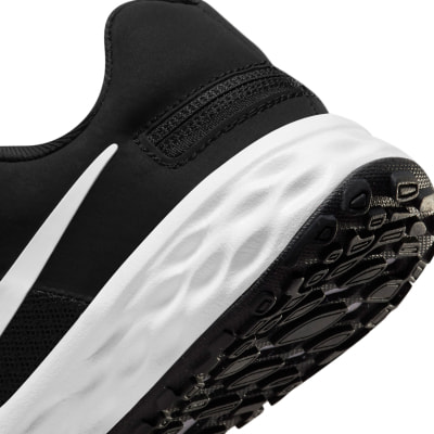 Nike Revolution 6 Flyease