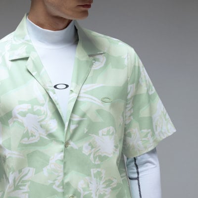 Oakley Hibiscus Breeze Shir Hemd kurzarm 59%Tencel, 41%BW Oakley Hibiscus Breeze Shir Hemd kurzarm 59%Tencel, 41%BW