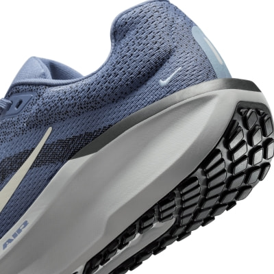 Nike Air Winflo 11 férfi futócipő