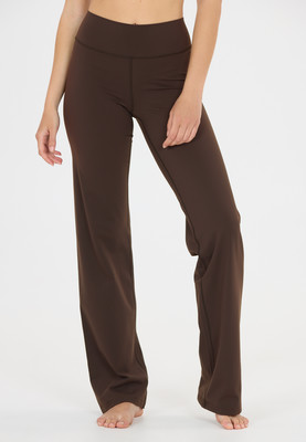 Braune Damenhose mit weitem Bein und hohem Bund. Braune Damenhose mit weitem Bein und hohem Bund.