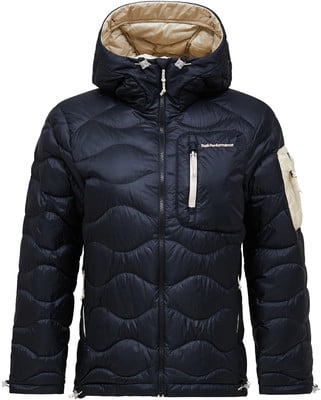 Dunkelblaue Daunenjacke mit beigem Futter und Peak Performance Logo.