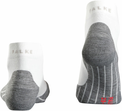 Falke RU4 Short női futózokni