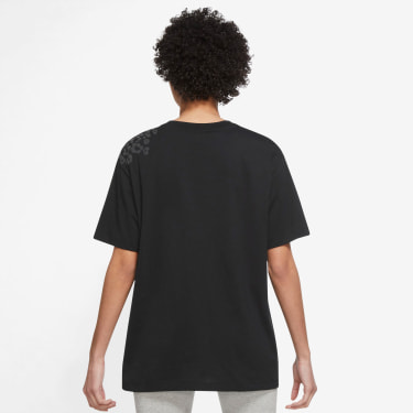Sportswear Boyfriend Fit T-Shirt