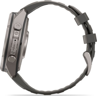 Detail der Seitenansicht einer Smartwatch mit Tasten und Armband. Detail der Seitenansicht einer Smartwatch mit Tasten und Armband.