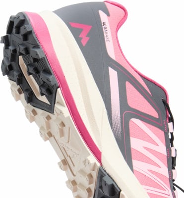 McKINLEY Kansas IV AQB Outdoorschuhe