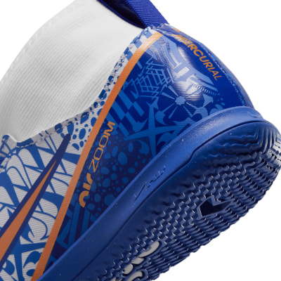Nike Zoom Superfly 9 Academy CR7 IC Hallenfußballschuhe