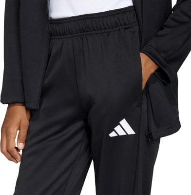 Schwarze Sporthose mit weißem Adidas-Logo und seitlichem Reißverschluss.