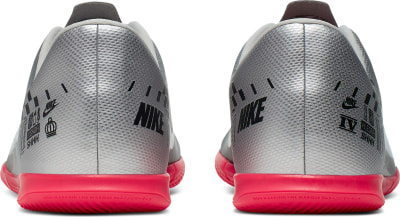 Nike Vapor 13 Club Neymar Jr. IC gyerek teremfocicipő