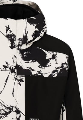 Jacke mit abstraktem schwarz-weißem Muster und schwarzen Einsätzen. Jacke mit abstraktem schwarz-weißem Muster und schwarzen Einsätzen.