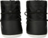 Schwarze McKinley Winterstiefel mit weißer Sohle und Schnürsenkeln.