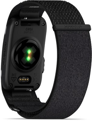 Die Rückseite eines Garmin Smart Band mit optischem Herzfrequenzsensor. Die Rückseite eines Garmin Smart Band mit optischem Herzfrequenzsensor.