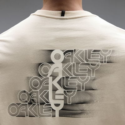 Oakley Stacked Flow Tee T-Shirt kurzarm 100%BW Oakley Stacked Flow Tee T-Shirt kurzarm 100%BW