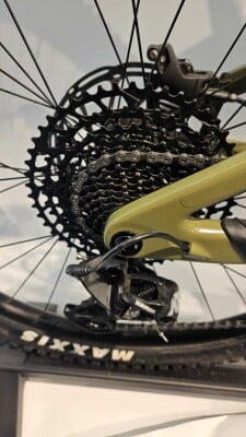 MERIDA eOne Sixty 6000