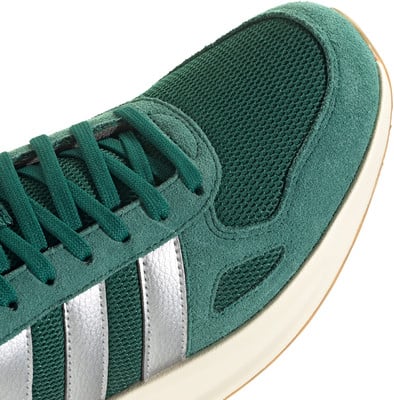 adidas Run 84 Freizeitschuhe adidas Run 84 Freizeitschuhe