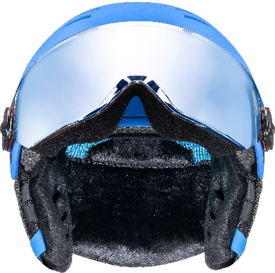 Ein blauer Skihelm mit integrierter Visierscheibe und schwarzem Futter.